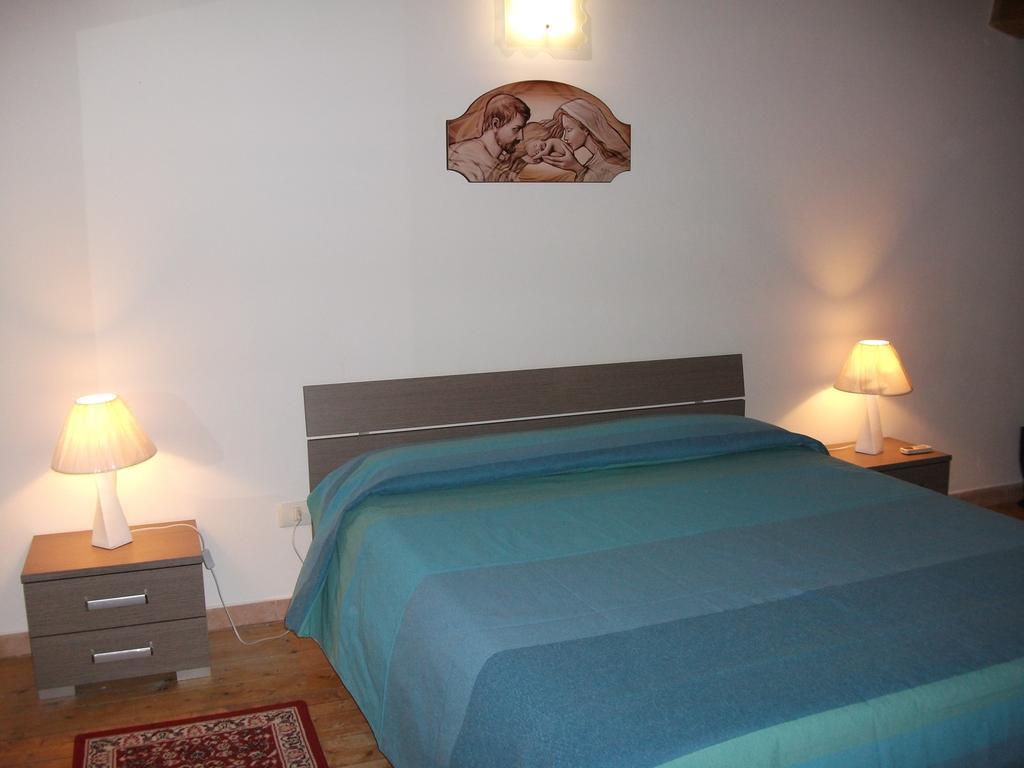 Casa Vacanze Il Quadrifoglio Noto Szoba fotó