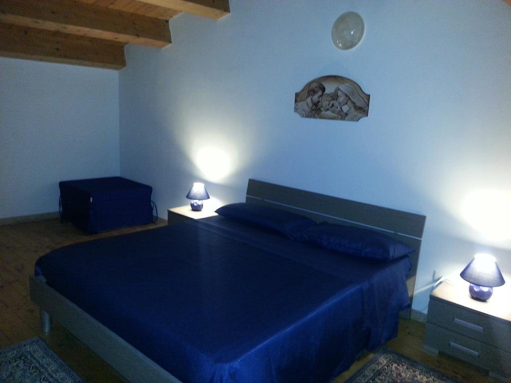 Casa Vacanze Il Quadrifoglio Noto Szoba fotó